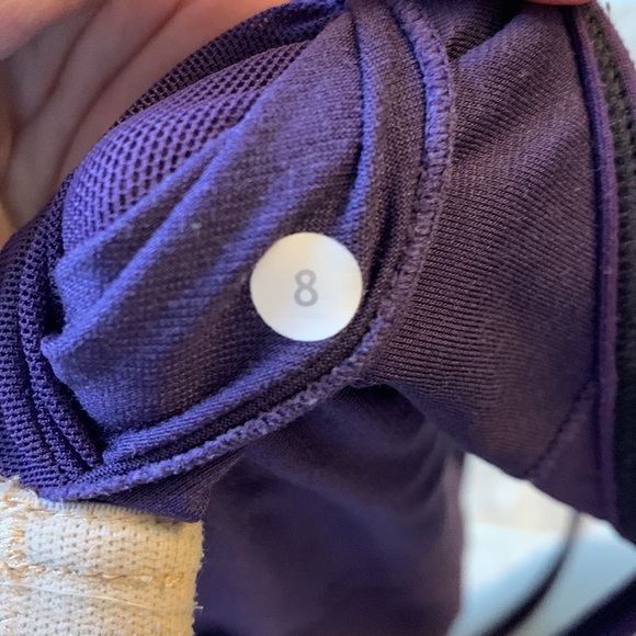 Lululemon Power Y tank size 8 - Picture 3 of 3